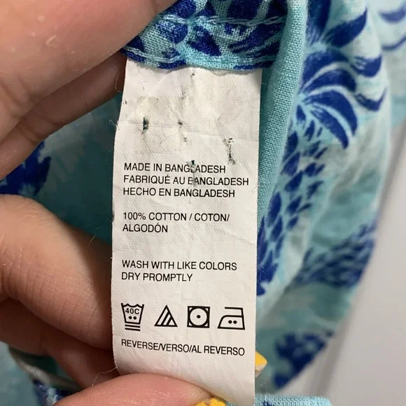 IZOD Saltwater Relaxed Classic Blue Pineapple Button Down - Picture 7 of 10